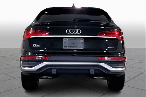 2025 Audi Q5 45 S line quattro Premium