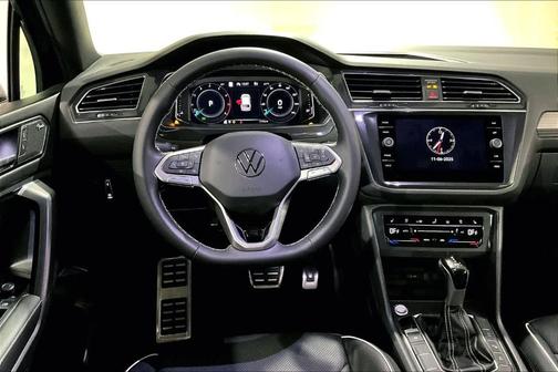 2023 Volkswagen Tiguan 2.0T SEL R-Line