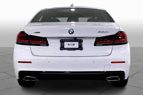 2022 BMW 530 i xDrive