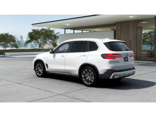 White 2026 BMW X5 PHEV xDrive50e