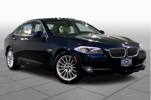 Photo 2 of 32 of 2011 BMW 535 i xDrive
