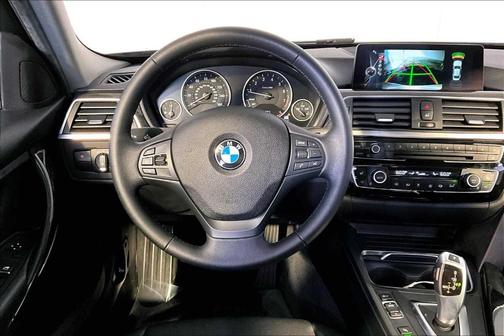 2016 BMW 320 i xDrive