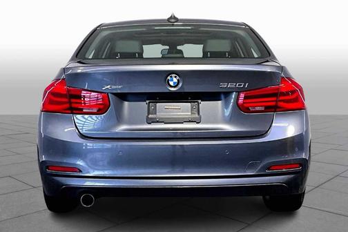 2016 BMW 320 i xDrive