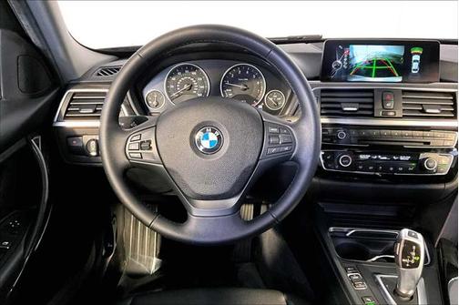2016 BMW 320 i xDrive