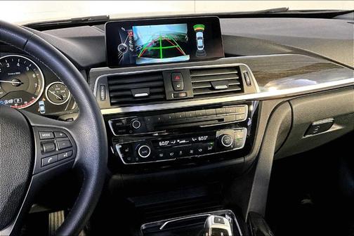 2016 BMW 320 i xDrive