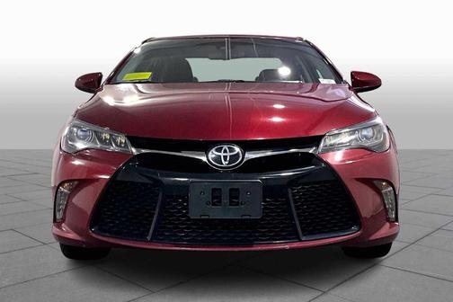 2016 Toyota Camry XSE