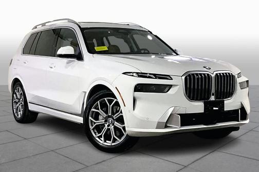 2025 BMW X7 xDrive40i