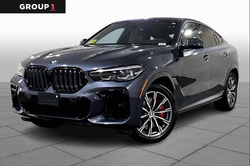 2022 BMW X6 M50i