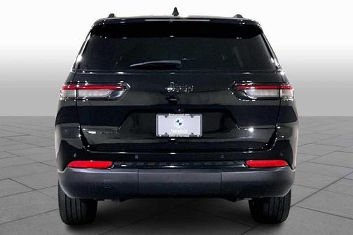 2021 Jeep Grand Cherokee L Laredo