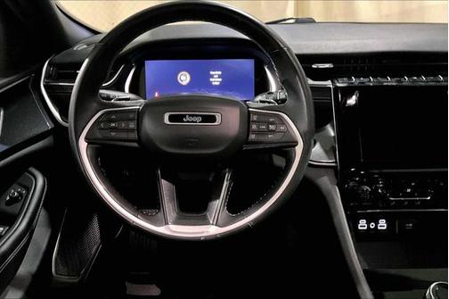 2021 Jeep Grand Cherokee L Laredo