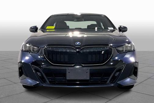 2025 BMW i5 xDrive40