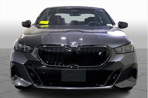 2025 BMW i5 xDrive40