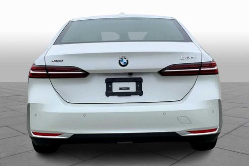 2024 BMW 530 i xDrive