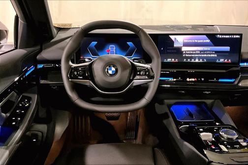 2026 BMW 530 i xDrive