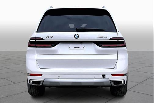 2026 BMW X7 xDrive40i