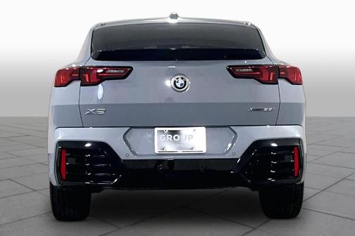 2025 BMW X2 xDrive28i