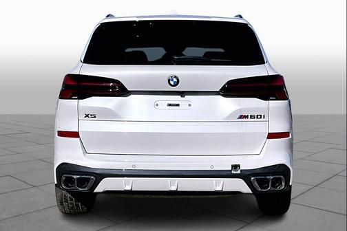 2026 BMW X5 M60i
