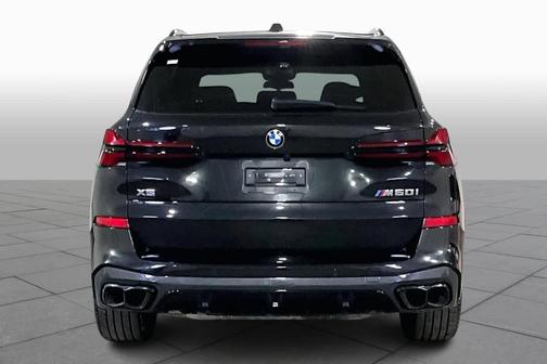2024 BMW X5 M60i
