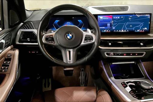 2024 BMW X5 M60i