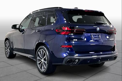 2026 BMW X5 M60i