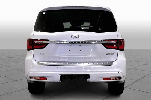 2021 INFINITI QX80 Luxe