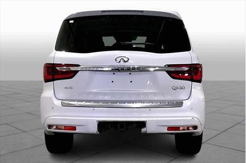 2021 INFINITI QX80 Luxe