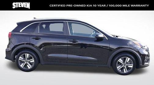 2022 Kia Niro LXS