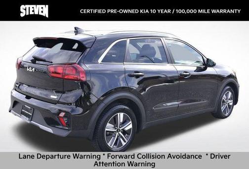 2022 Kia Niro LXS