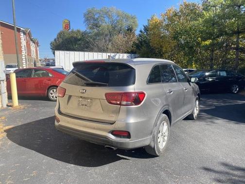 2019 Kia Sorento LX
