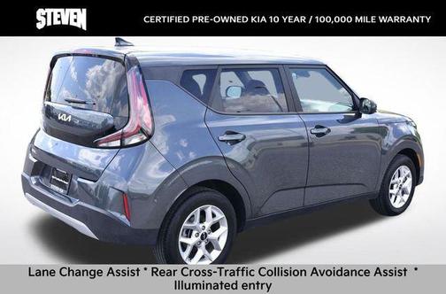 Gravity Gray 2025 Kia Soul LX