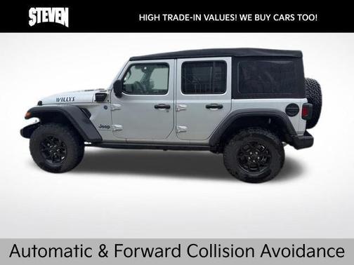 Silver Zynith Clearcoat 2024 Jeep Wrangler 4xe Willys