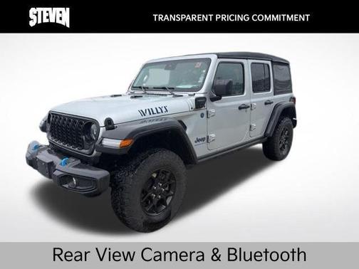 Silver Zynith Clearcoat 2024 Jeep Wrangler 4xe Willys