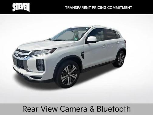 Diamond White Pearl 2021 Mitsubishi Outlander Sport 2.0 ES SUV