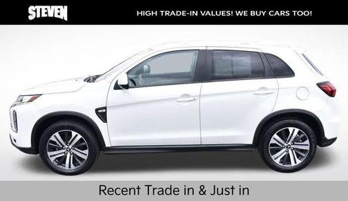 Diamond White Pearl 2021 Mitsubishi Outlander Sport 2.0 ES