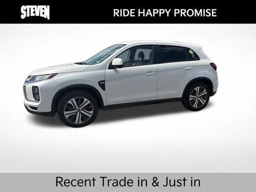 Diamond White Pearl 2021 Mitsubishi Outlander Sport 2.0 ES