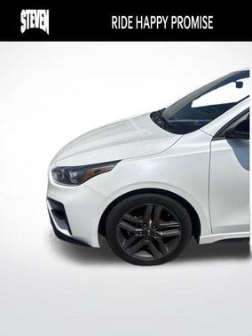 Snow White Pearl 2021 Kia Forte GT-Line