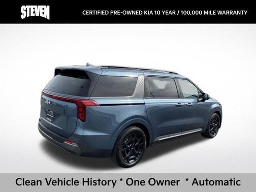 2025 Kia Carnival SX