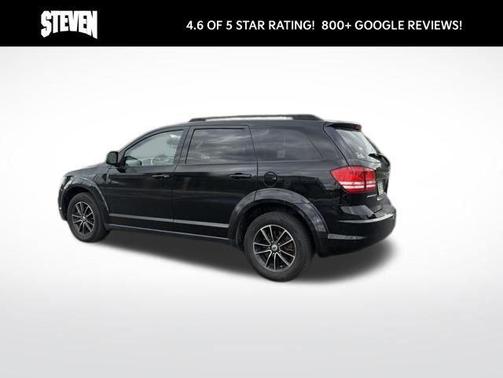 Pitch Black Clearcoat 2018 Dodge Journey SE