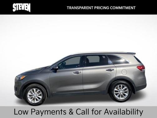 2017 Kia Sorento LX