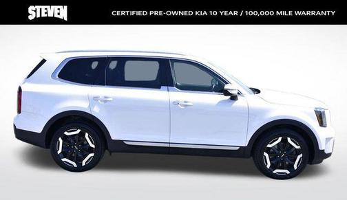 Glacial White Pearl 2023 Kia Telluride S