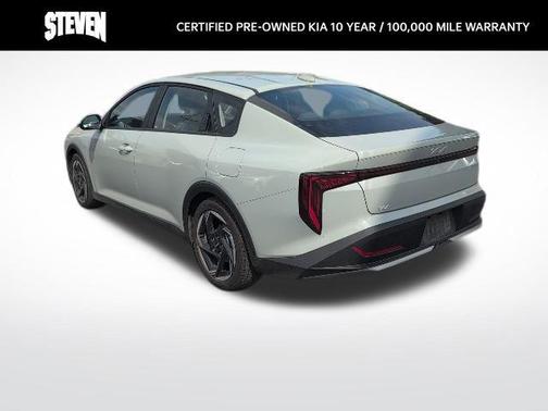 2025 Kia K4 EX