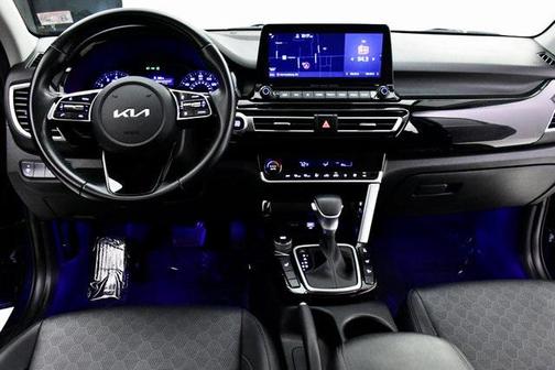 Dark Ocean Blue 2022 Kia Seltos EX