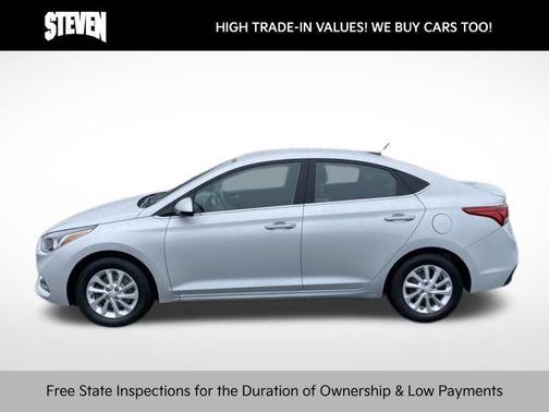 2022 Hyundai Accent SEL