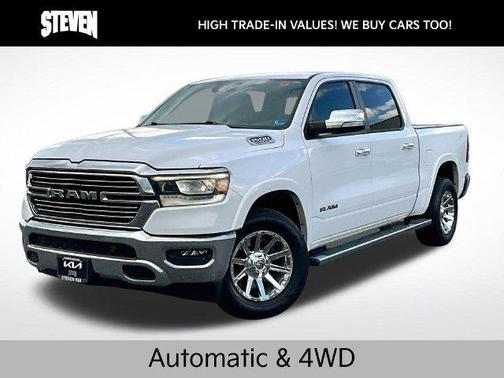 Bright White Clearcoat 2022 RAM 1500 Laramie