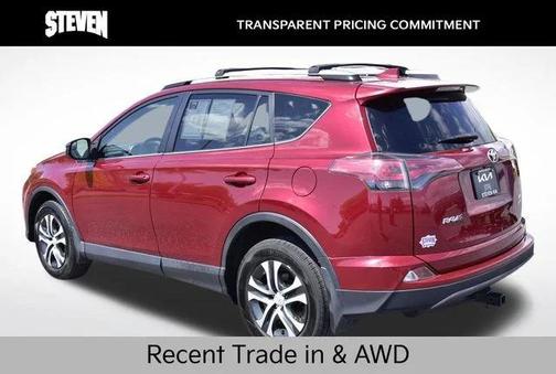 Pearl 2018 Toyota RAV4 LE