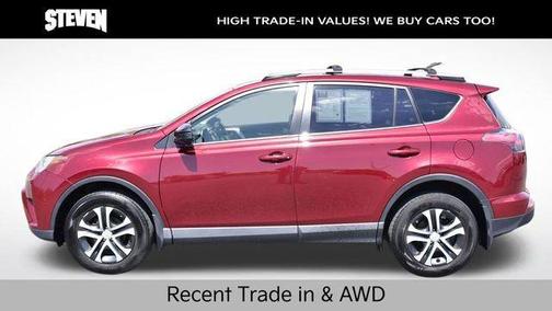 Pearl 2018 Toyota RAV4 LE