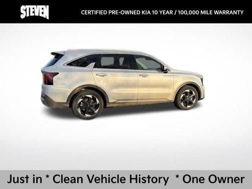 2025 Kia Sorento Hybrid EX