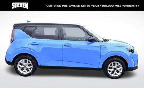 Surf Blue w/Black Roof 2024 Kia Soul S