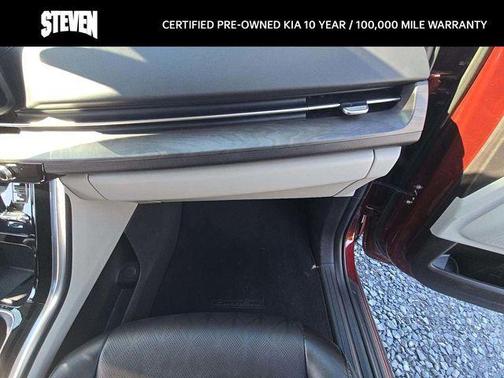 2024 Kia Carnival EX