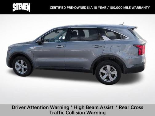 2023 Kia Sorento LX